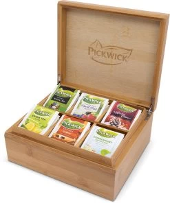 Pickwick Bamboe Houten Theedoos - Geschenkset - 60 Theezakjes 9 Pickwick Bamboe Houten Theedoos - Geschenkset - 60 Theezakjes -Koffie en Thee Verkoop 1002x1200 2