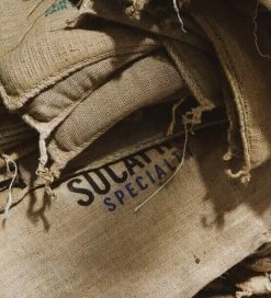 Kalo Koffie - 100% Arabica Koffiebonen - Milano Espresso - 1kg - Exclusieve Koffie -Koffie en Thee Verkoop 1091x1200