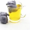 Merkloos LeuksteWinkeltje Theefilter Nijlpaard Hippo - Theezeef / Thee-ei / Infuser Voor Losse Thee 1 Merkloos LeuksteWinkeltje Theefilter Nijlpaard Hippo - Theezeef / Thee-ei / Infuser Voor Losse Thee -Koffie en Thee Verkoop 1200x1048