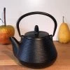 Zeer Mooie Gietijzeren Theepot 0.8 L Zwart, Van Het Merk LEIJZER Design. 2 Zeer Mooie Gietijzeren Theepot 0.8 L Zwart, Van Het Merk LEIJZER Design. -Koffie en Thee Verkoop 1200x900 17