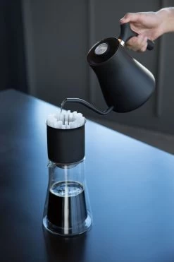 FELLOW - Stagg [XF] Set (Dripper + Carafe) - Handmatige Filterkoffie Set -Koffie en Thee Verkoop 800x1200 6